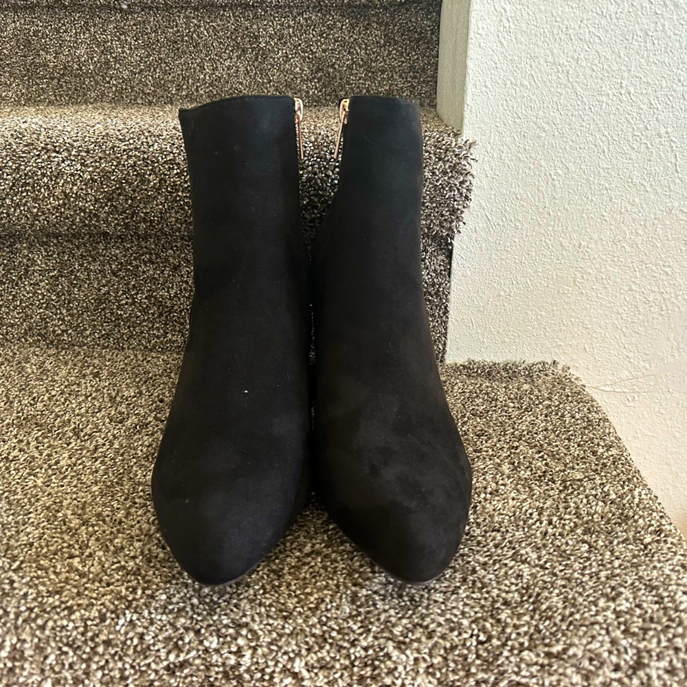 FashionNova booties